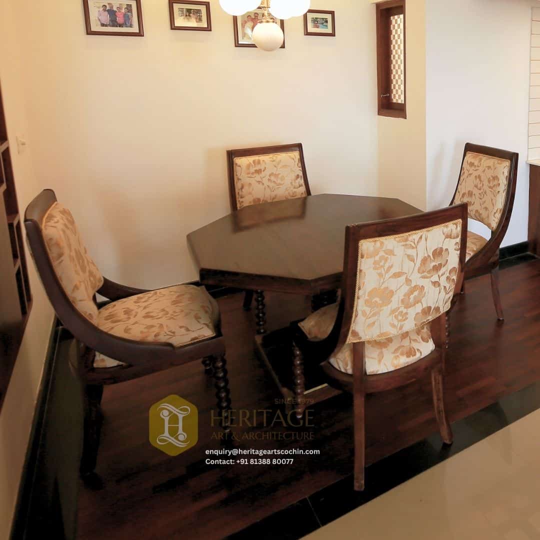 Octa d’Or Dining Set
